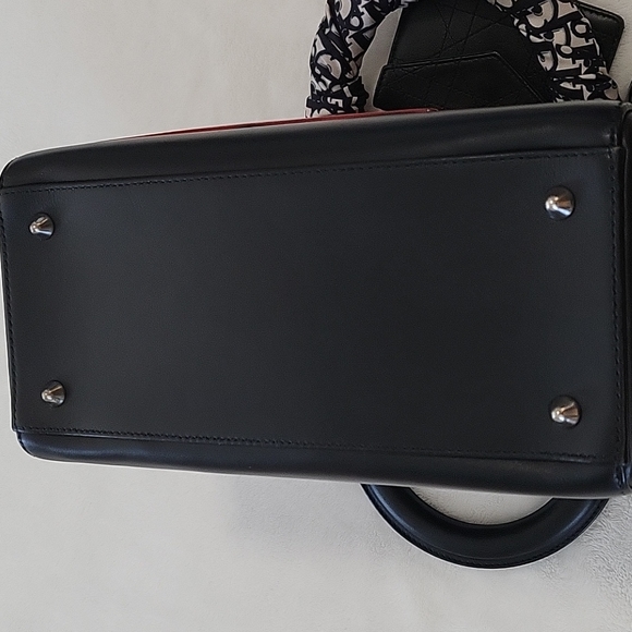 Lady dior purse - Picture 6 of 11